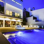 Villa Luxury Carlota With Private Pool By Hr Madeira *
