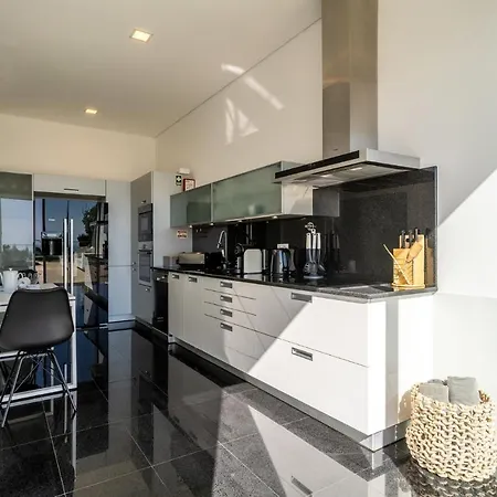 Luxury Carlota With Private Pool By Hr Madeira